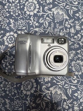 Nikon Coolpix 3200 Silver Point-and-Shoot Digital Camera